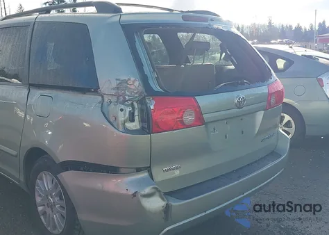 2010 Toyota Sienna Xle from USA, damaged, VIN 5TDYK4CC6AS301896